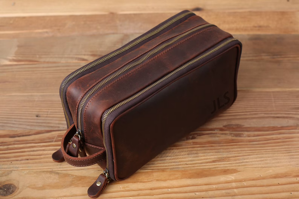 Groomsmen Gift, Personalized Leather Toiletry Bag, Leather Dopp Kit, Men's Shaving Kit
