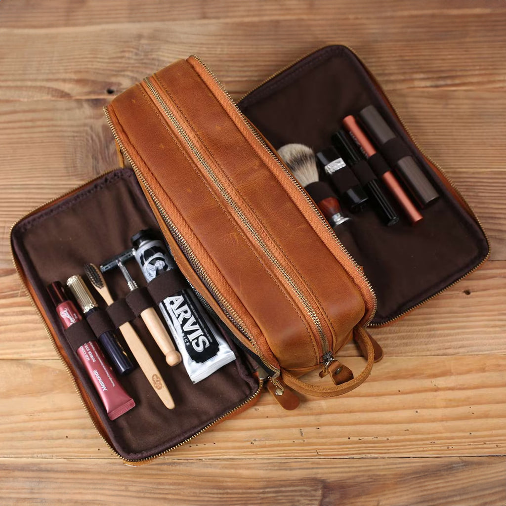 Groomsmen Gift, Personalized Leather Toiletry Bag, Leather Dopp Kit, Men's Shaving Kit