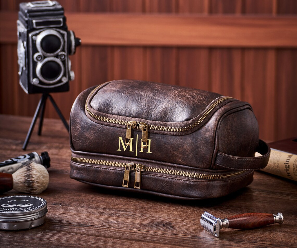 Personalized Toiletry Bag Best Groomsman Gifts Leather Dopp Kit Gift for Men Christmas Gift