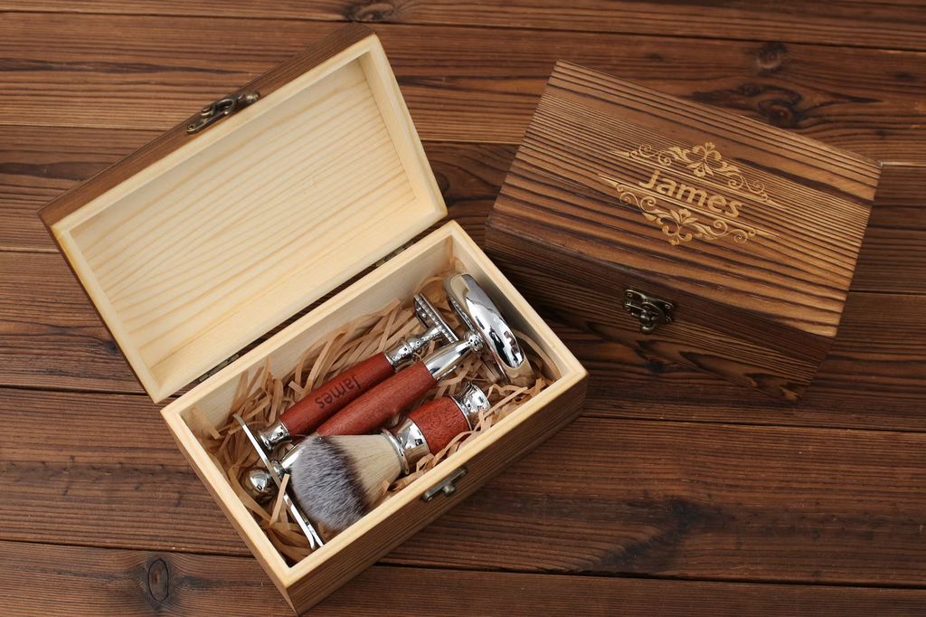 Personalized Wooden Razor, Groomsmen Gift Set, Safety Razor with Shaving Brush, Groom Gift, Custom Razor, Shaving Set for Men, Wedding Gifts