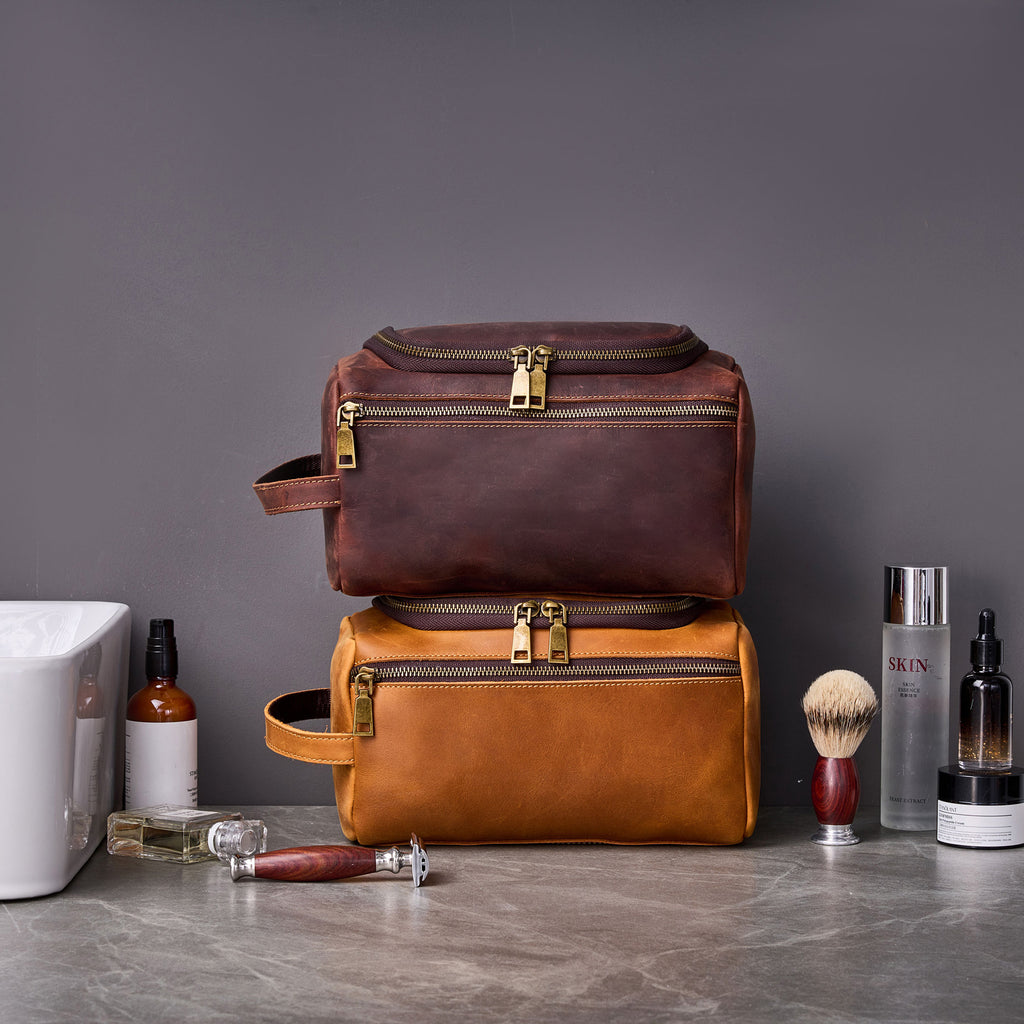 Personalized Leather Hanging Toiletry Bag Dopp Kit Shaving Bag Groomsmen Gifts