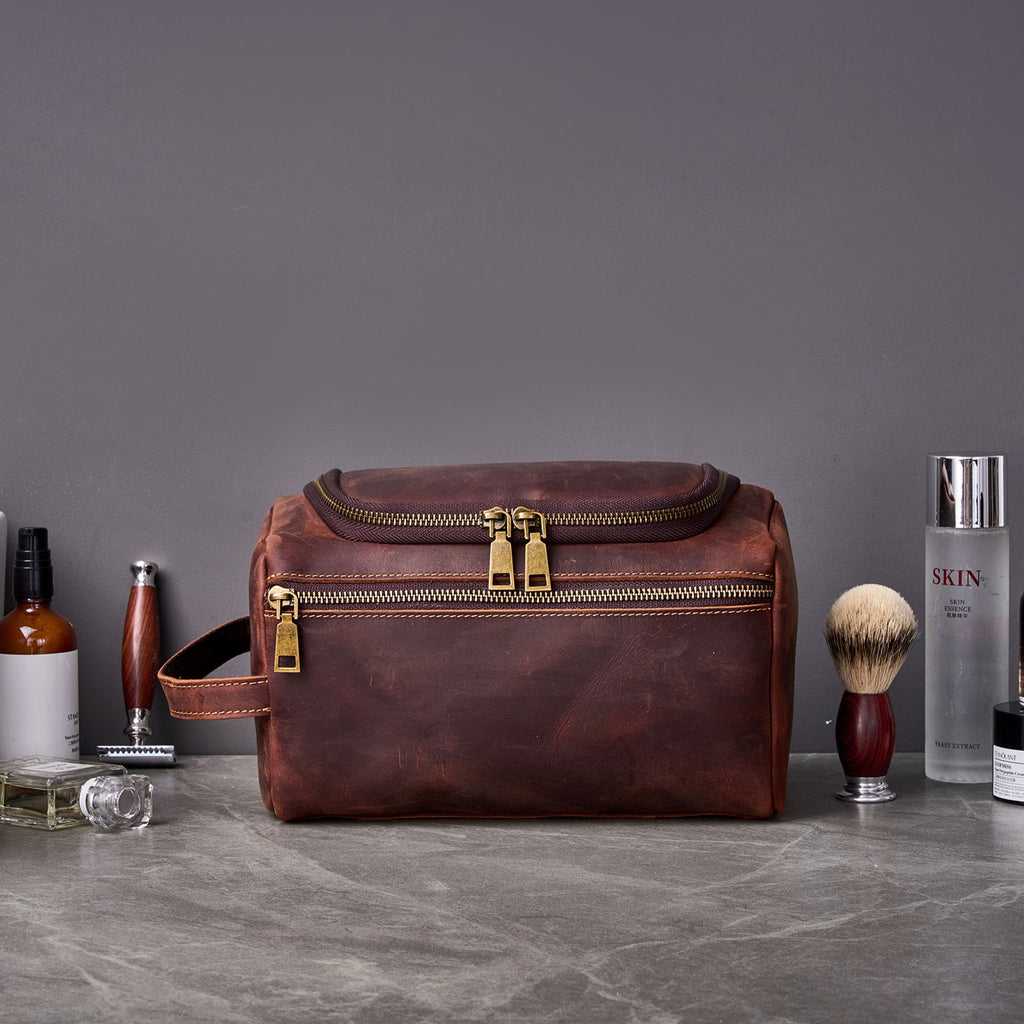 Personalized Leather Hanging Toiletry Bag Dopp Kit Shaving Bag Groomsmen Gifts