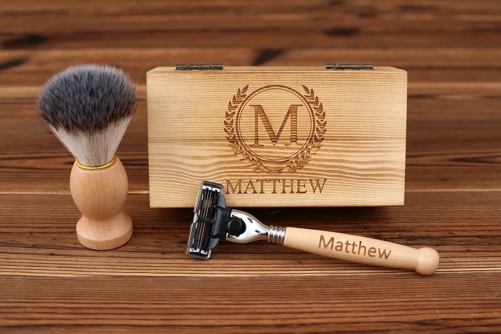 Personalized Razor with Wooden Handle, Shaving Brush, Safety Razor for Men, Groom Gift, Custom Razor, Shaving Kit for Men, Groomsmen Gift Set