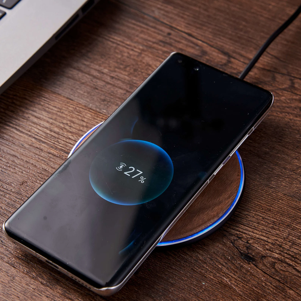 Customizable Wooden Wireless Charger,15W Qi Fast Charging Pad,Personalized Groomsmen Gift,Perfect Corporate Gift for Employees