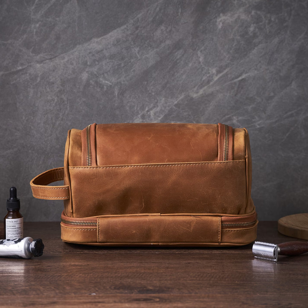 Personalized Groomsmen Gifts Custom Leather Hanging Toiletry Bag Dopp Kit Father's Day Gift