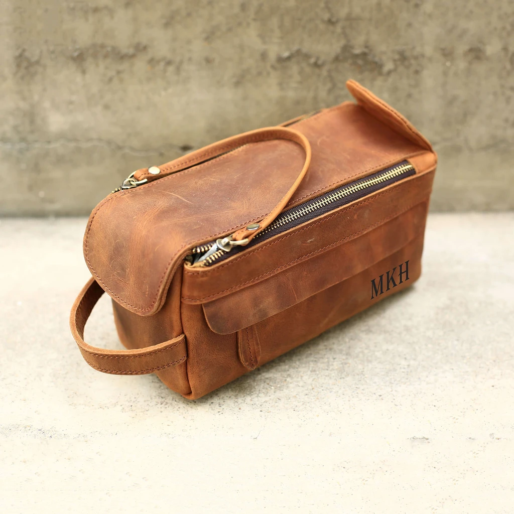 Unique Groomsmen Gift, Personalized Leather Toiletry Bag, Leather Dopp Kit