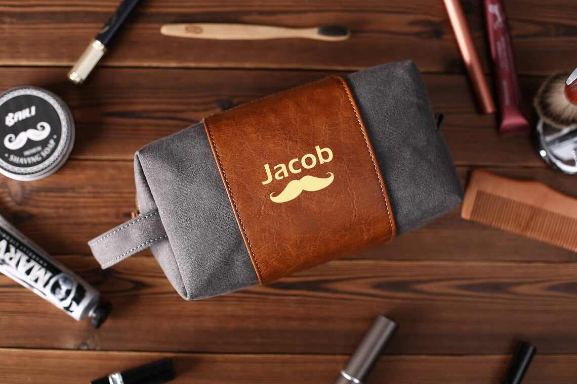 Personalized Groomsmen Gift, Cusotm Leather Toiletry Bag, Leather Dopp Kit,  Men's Shaving Kit