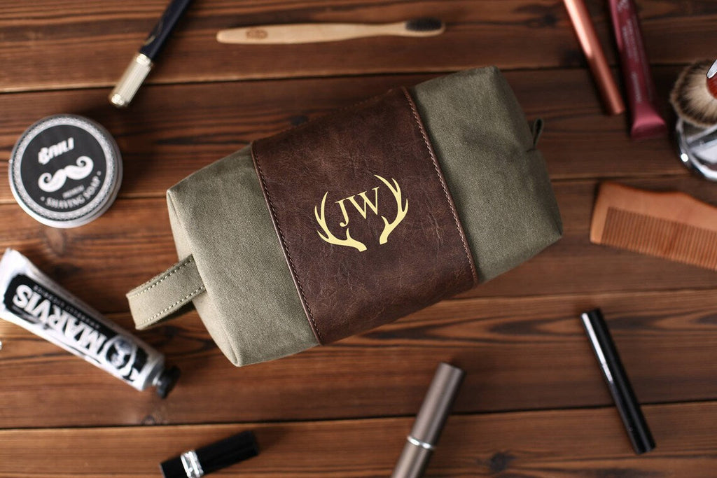 Personalized Groomsmen Gifts, Groomsmen Toiletry Bags, Wedding Gifts, Men's Dopp Kit