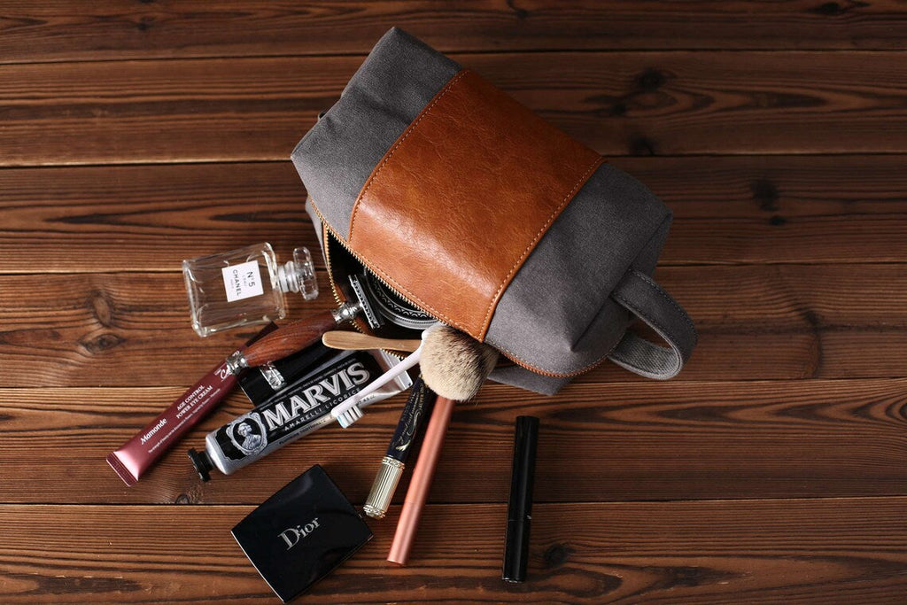 Personalized Groomsmen Gifts, Groomsmen Toiletry Bags, Wedding Gifts, Men's Dopp Kit