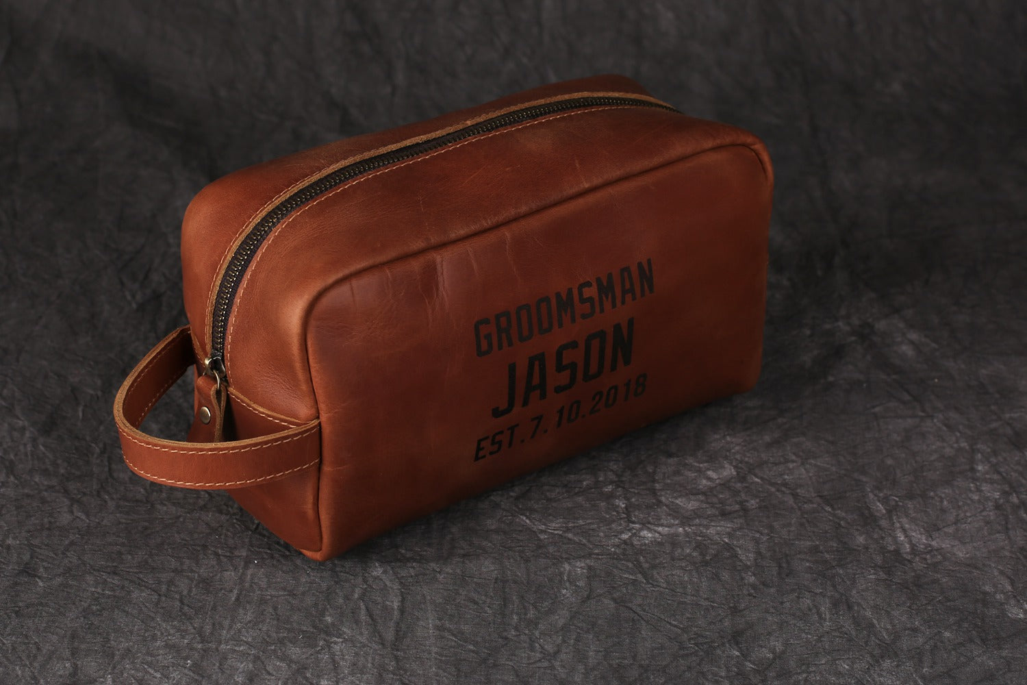 Personalized Groomsmen Gift, Cusotm Leather Toiletry Bag, Leather Dopp –  JackLeatherStudio