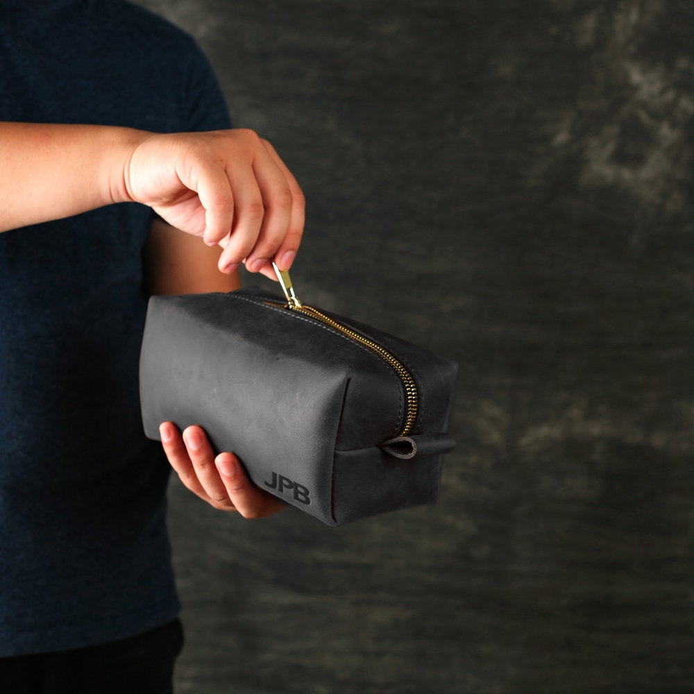 Groomsmen Gift Personalized Leather Toiletry Bag, Leather Dopp Kit