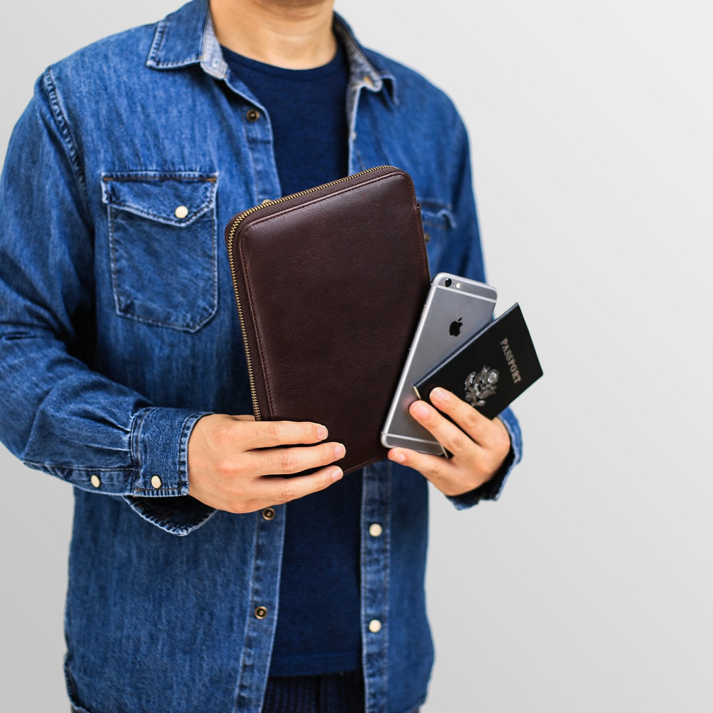 Personalized Leather Travel Wallet, Kindle/iPad Mini Holder, Groomsmen Gift, Wedding Gift